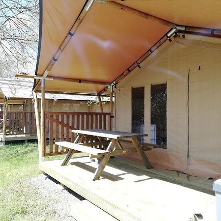 Ardenparks Petite Suisse Hotel Dochamps Luaran gambar