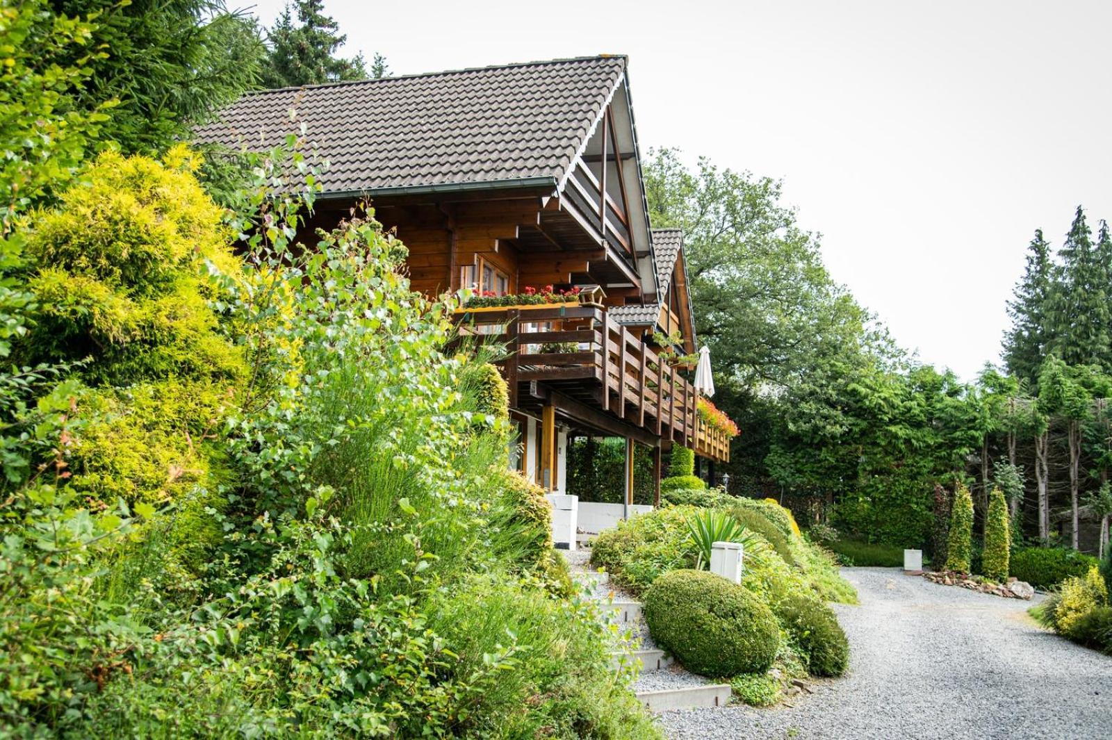 Ardenparks Petite Suisse Hotel Dochamps Luaran gambar