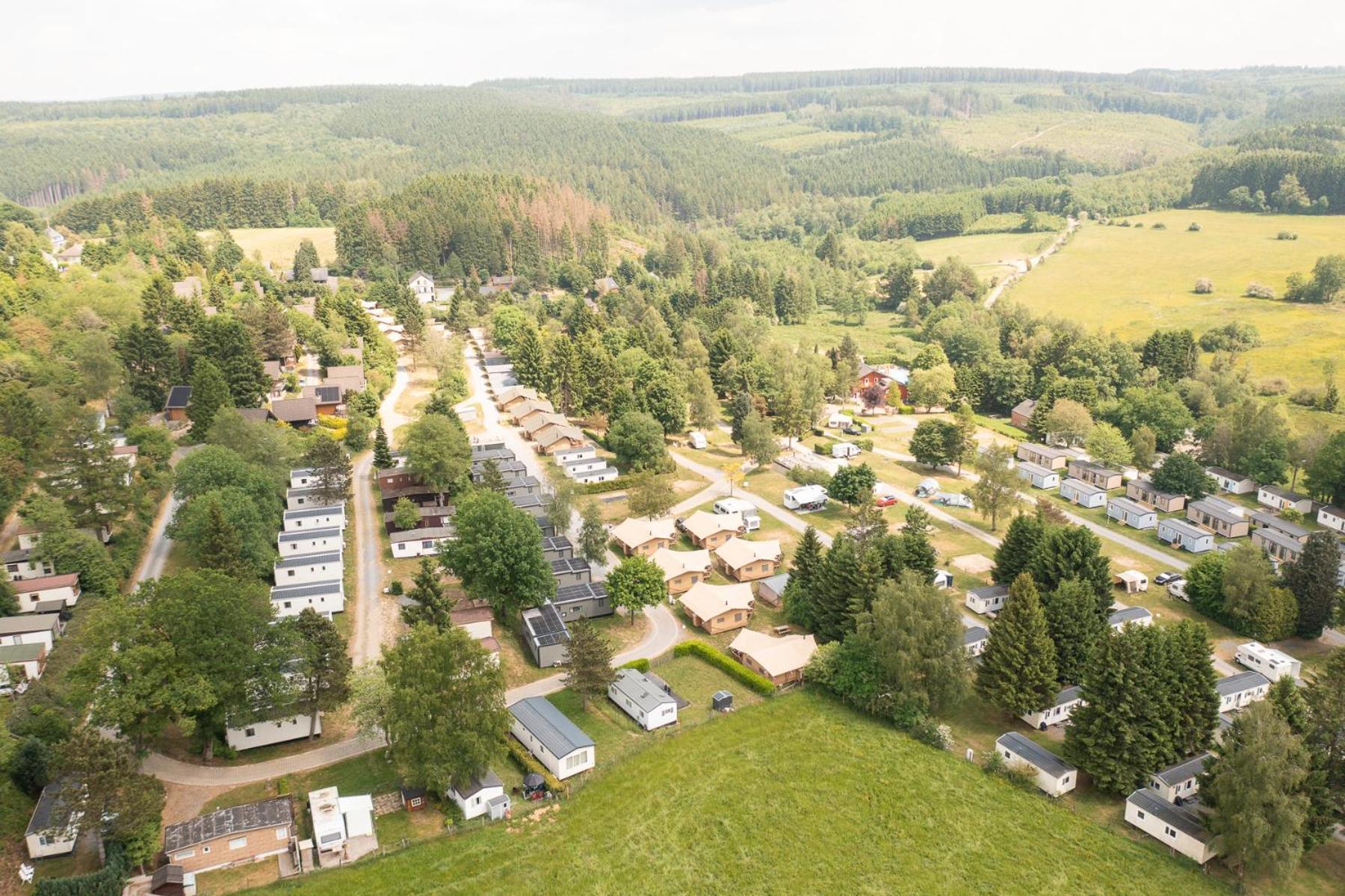 Ardenparks Petite Suisse Hotel Dochamps Luaran gambar