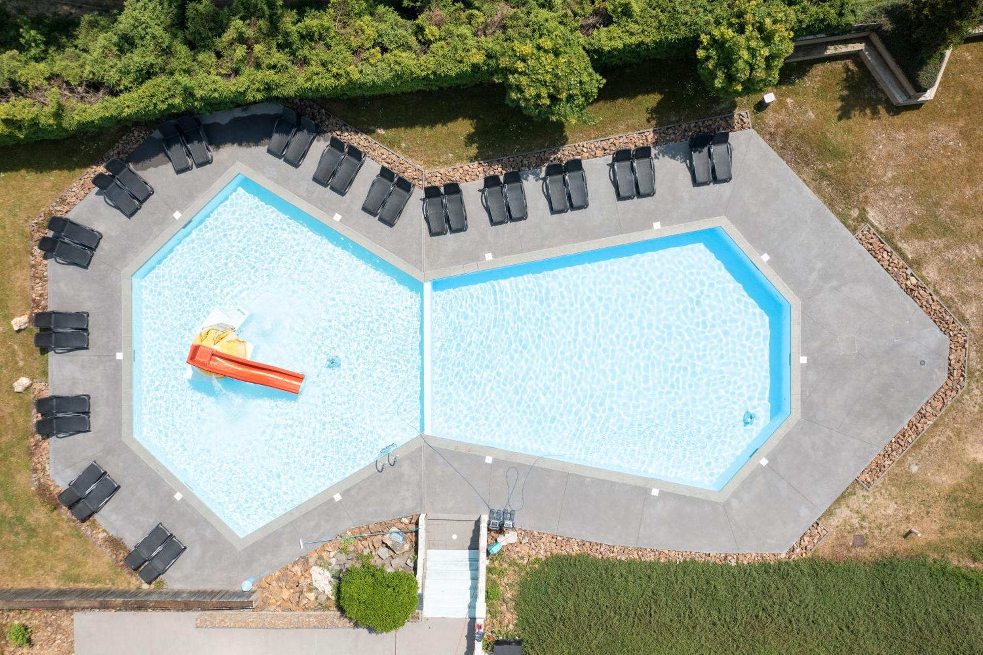 Ardenparks Petite Suisse Hotel Dochamps Luaran gambar