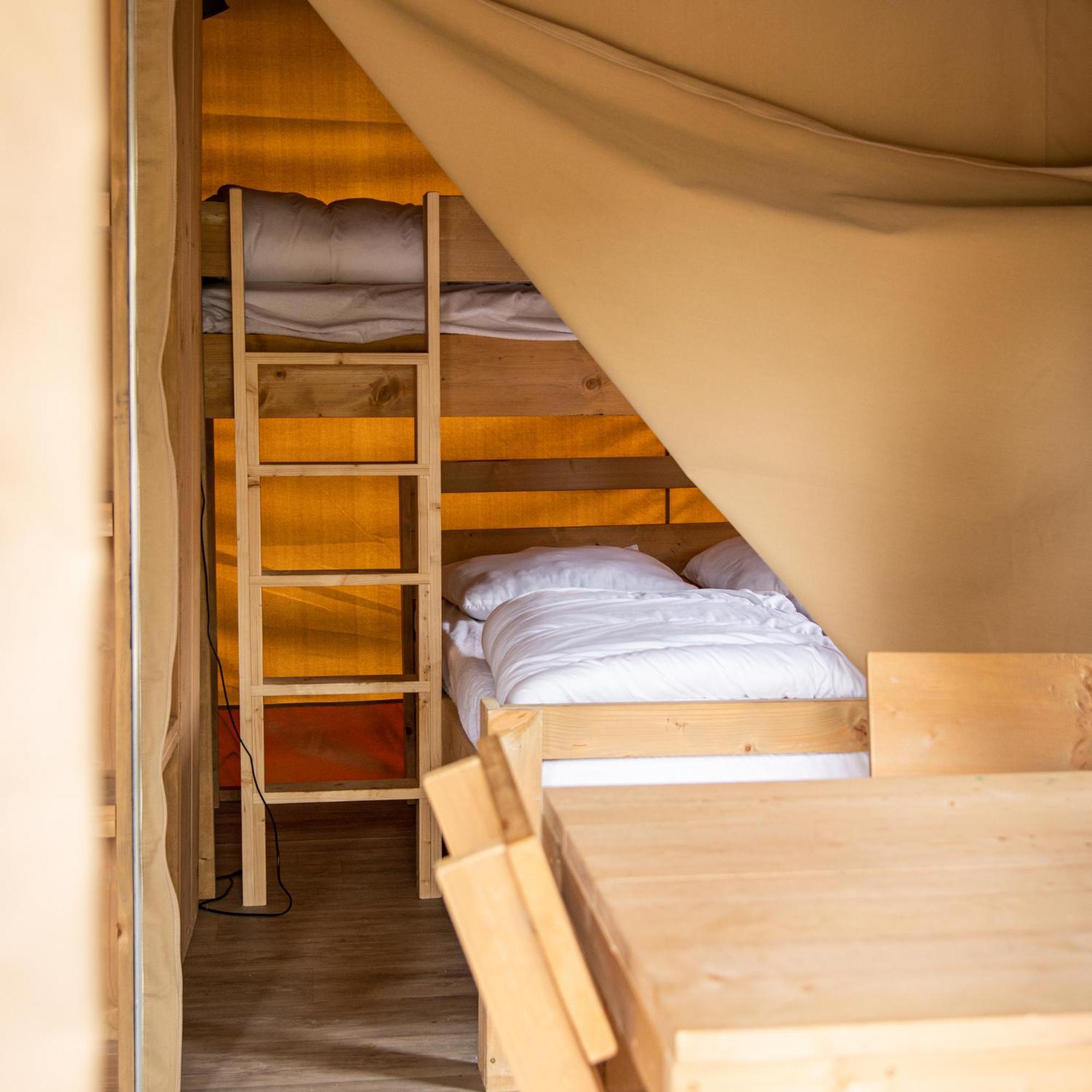 Ardenparks Petite Suisse Hotel Dochamps Luaran gambar