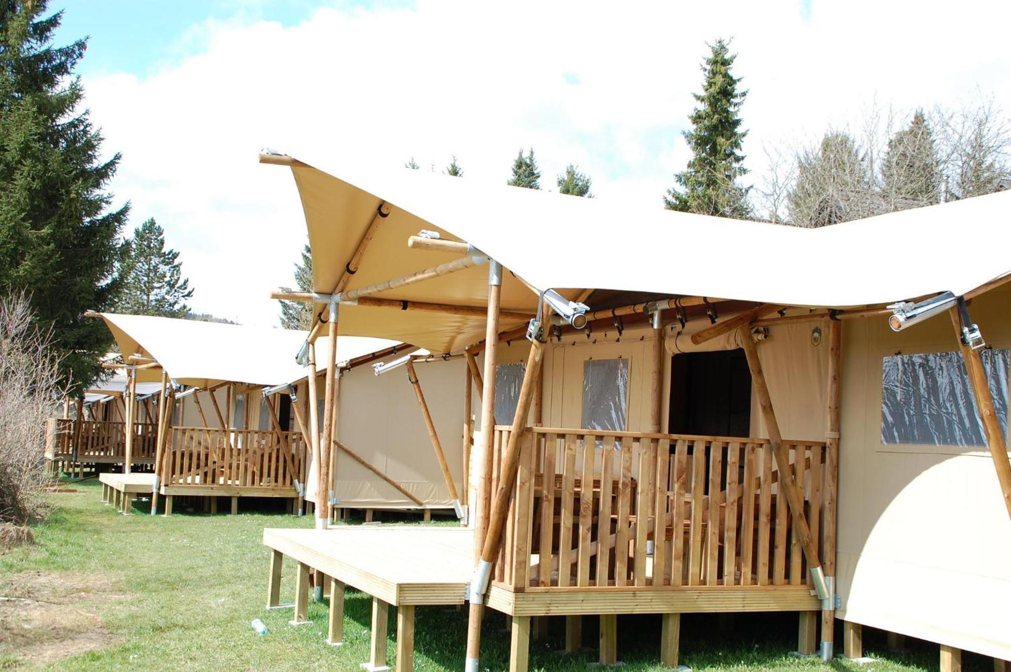Ardenparks Petite Suisse Hotel Dochamps Luaran gambar